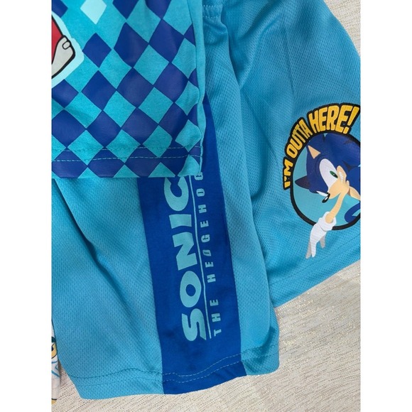 SEGA Sonic the Hedgehog Boys Mix and Match Short Sleeve T-Shirt and Shorts - Picture 4 of 7